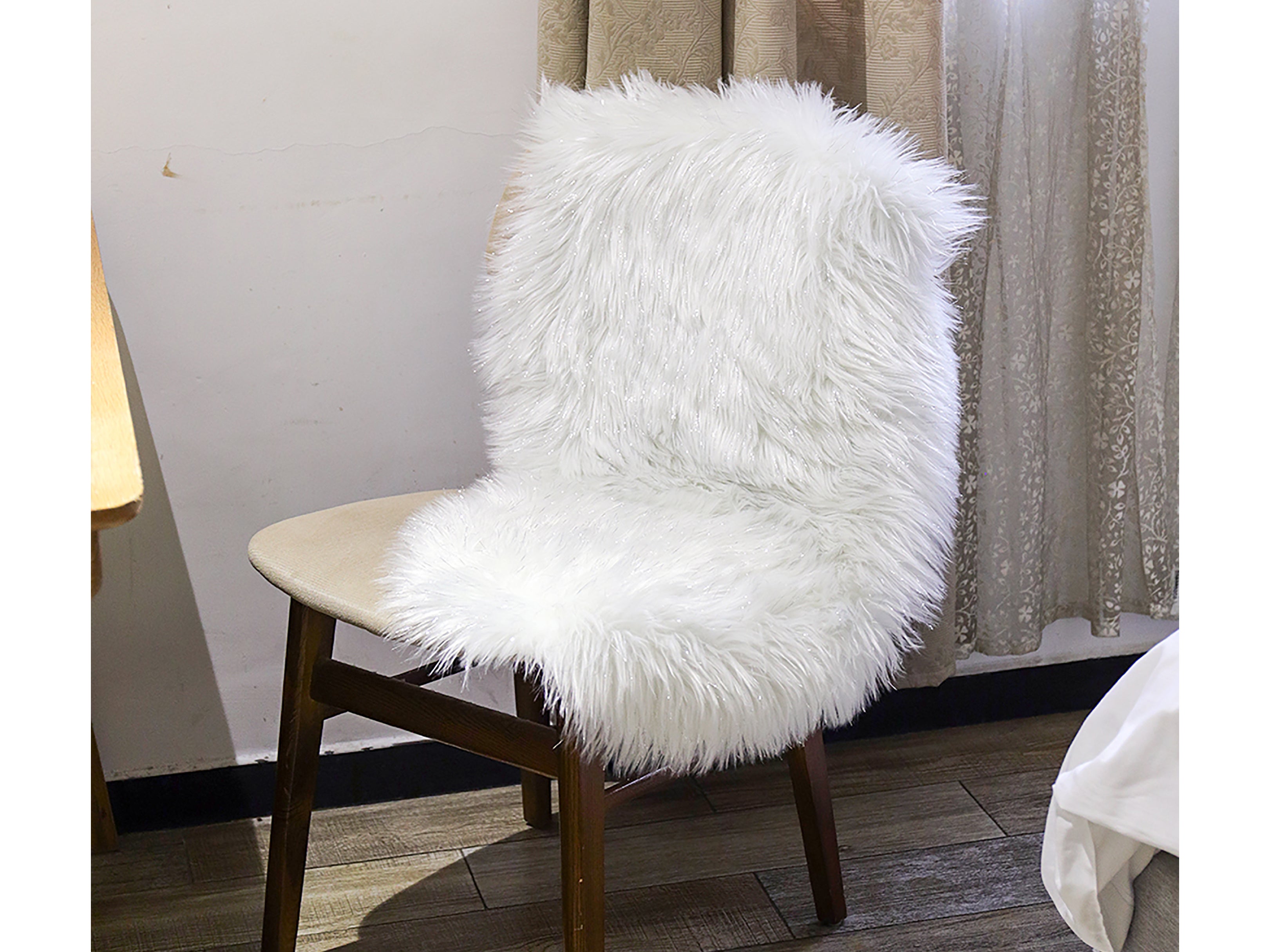 Faux fur shag online chair